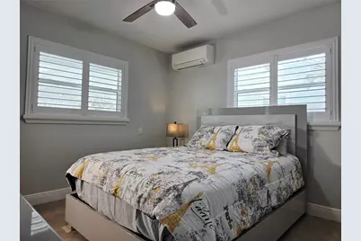 3435 Overlook Drive NE, Saint Petersburg, FL 33703 - Photo 16