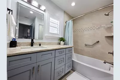 3435 Overlook Drive NE, Saint Petersburg, FL 33703 - Photo 22