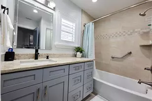 3435 Overlook Dr NE, Saint Petersburg, FL 33703 - Photo 22