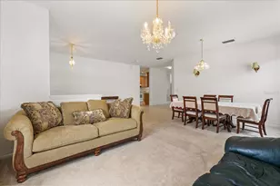 2979 White Cedar Cir, Kissimmee, FL 34741 - Photo 8