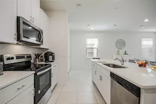 4377 Small Creek Rd, Kissimmee, FL 34744 - Photo 10