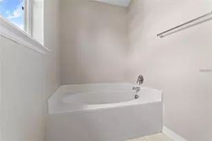 14126 Econ Woods Ln, Orlando, FL 32826 - Photo 20