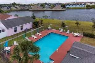 2358 Harbor Town Dr, Kissimmee, FL 34744 - Photo 12