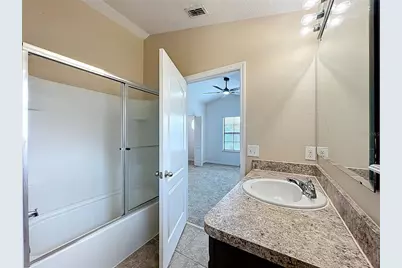 1360 Windsor Lake Circle, Sanford, FL 32773 - Photo 36