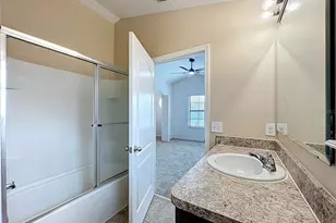 1360 Windsor Lake Cir, Sanford, FL 32773 - Photo 36