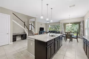 10431 Alcon Blue Dr, Riverview, FL 33578 - Photo 4