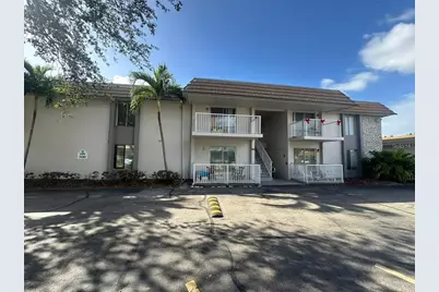 1830 Maravilla Avenue #106, Fort Myers, FL 33901 - Photo 2