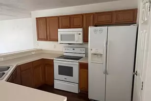 1417 Sarasota Dr, Kissimmee, FL 34759 - Photo 2