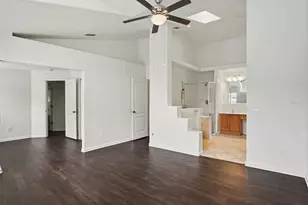 2609 Meadow Oaks Loop, Clermont, FL 34714 - Photo 12