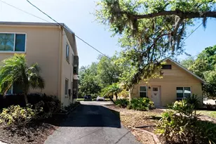 400 20th St E, Bradenton, FL 34208 - Photo 6