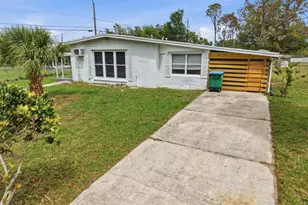 794 Crawford St, Deltona, FL 32725 - Photo 4