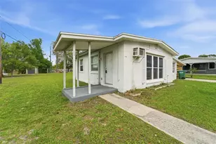 794 Crawford St, Deltona, FL 32725 - Photo 2
