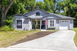 601 Arlington Ct, Eustis, FL 32726 - Photo 2