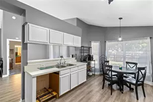 601 Arlington Ct, Eustis, FL 32726 - Photo 10