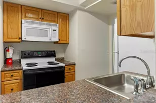 118 Hardin Pl, Edgewater, FL 32132 - Photo 4