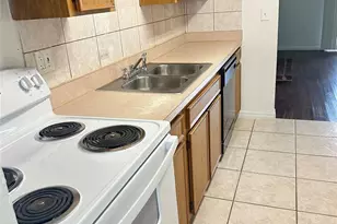 5123 Picadilly Circus Ct, Orlando, FL 32839 - Photo 14