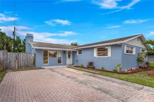 9151 Fairweather Dr, Largo, FL 33773 - Photo 2