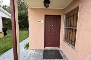 942 Loquat Tree Rd, Orlando, FL 32811 - Photo 2