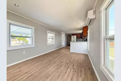 5141 Oakland Hills Avenue, Sarasota, FL 34234 - Photo 6