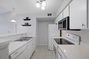 2212 Grand Cayman Ct, Kissimmee, FL 34741 - Photo 2