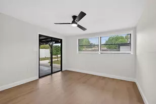 6020 Cresthill Dr, Tampa, FL 33615 - Photo 16