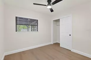 6020 Cresthill Dr, Tampa, FL 33615 - Photo 12