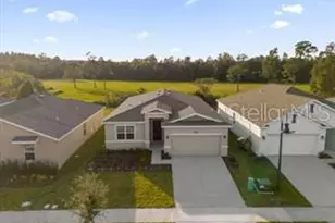 4385 Pebbles Throw Dr, Kissimmee, FL 34746 - Photo 4