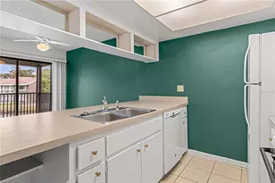 5840 Peregrine Ave, Orlando, FL 32819 - Photo 14