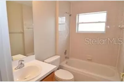 8008 Aspencrest Court, Orlando, FL 32835 - Photo 2