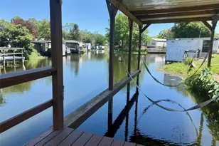 13519 Woodland Dr, Astatula, FL 34705 - Photo 2