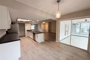 7650 Holiday Dr, Spring Hill, FL 34606 - Photo 10