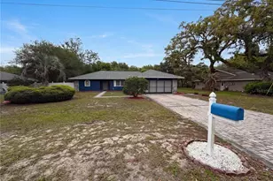 7650 Holiday Dr, Spring Hill, FL 34606 - Photo 1