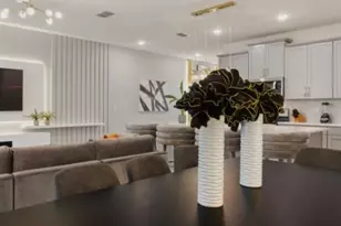 1692 Tropical Palms Cir, Kissimmee, FL 34747 - Photo 10