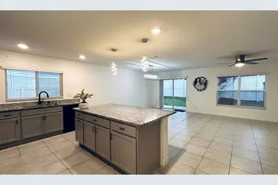 1842 Gold Crest Drive, Saint Cloud, FL 34771 - Photo 4