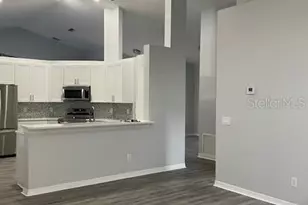 339 Isle of Sky Cir, Orlando, FL 32828 - Photo 10