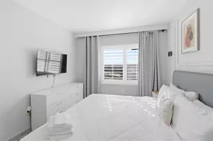 6165 Carrier Dr, Orlando, FL 32819 - Photo 16