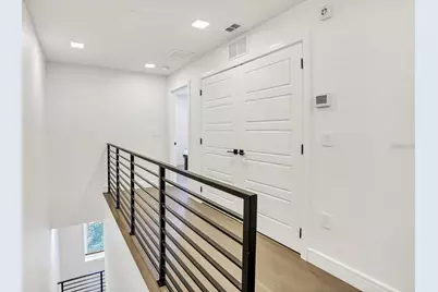 212 E Pineloch Avenue, Orlando, FL 32806 - Photo 18