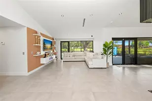 6747 Edgeworth Dr, Orlando, FL 32819 - Photo 4