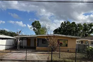 4522 Carter St, Orlando, FL 32811 - Photo 2