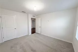 35687 Hillbrook Ave, Zephyrhills, FL 33541 - Photo 20