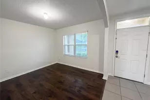 35687 Hillbrook Ave, Zephyrhills, FL 33541 - Photo 8