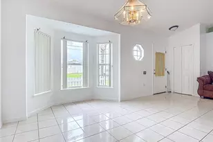 972 Cambridge Ct, Kissimmee, FL 34758 - Photo 6