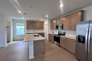 4681 Sunny Citrus Ln, Clermont, FL 34714 - Photo 6