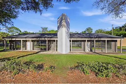 346 N Volusia Avenue, Orange City, FL 32763 - Photo 2