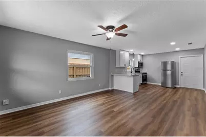 2441 S Mills Avenue, Orlando, FL 32806 - Photo 2