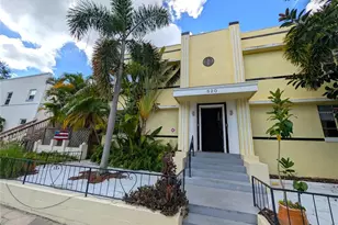 520 N 11th Ave N, Saint Petersburg, FL 33701 - Photo 2