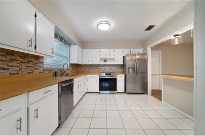 146 Mayfair Court, Sanford, FL 32771 - Photo 4