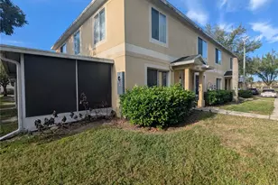 10740 Keys Gate Dr, Riverview, FL 33579 - Photo 2