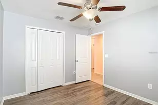 3160 Kresterbrooke Ln, Zephyrhills, FL 33540 - Photo 8