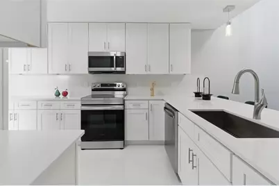 8044 Sandpoint Boulevard, Orlando, FL 32819 - Photo 12